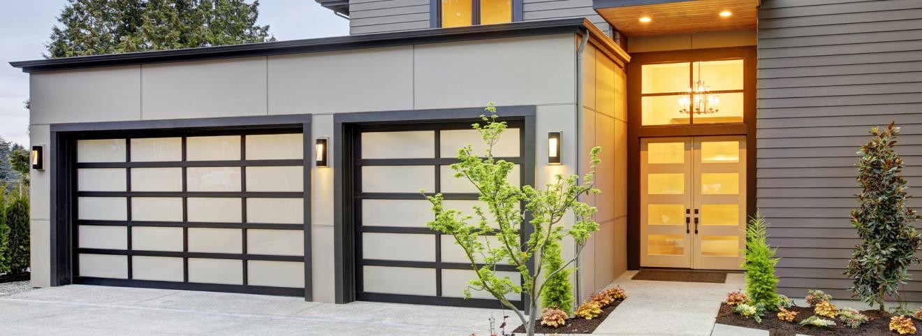 heavy-duty hinges in decorative finishes .jpg